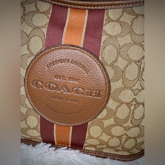 SOLD COACH CA195 Dempsey File Bag In Signature Jacquard Stripe Patch Saddle Cros - Picture 3 of 9